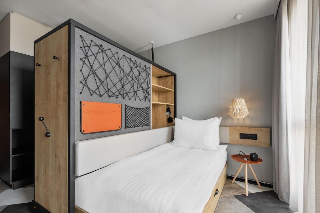 Stay Kooook Geneva City - Online Check In New Opening Eksteriør billede